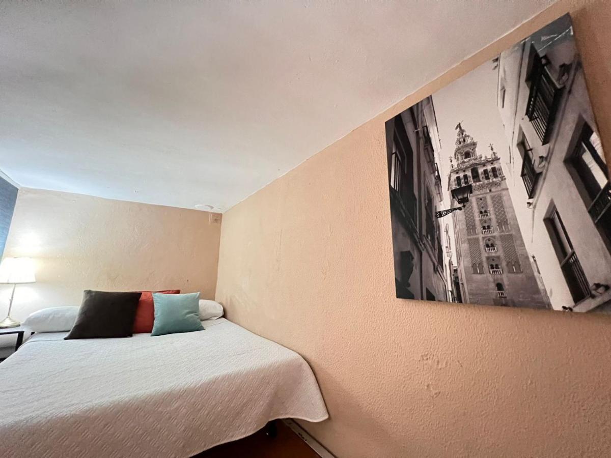 La Maestranza Apartment Rooms Sevilha Quarto foto