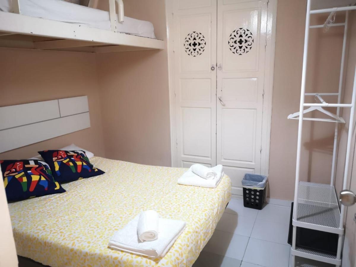 La Maestranza Apartment Rooms Sevilha Exterior foto